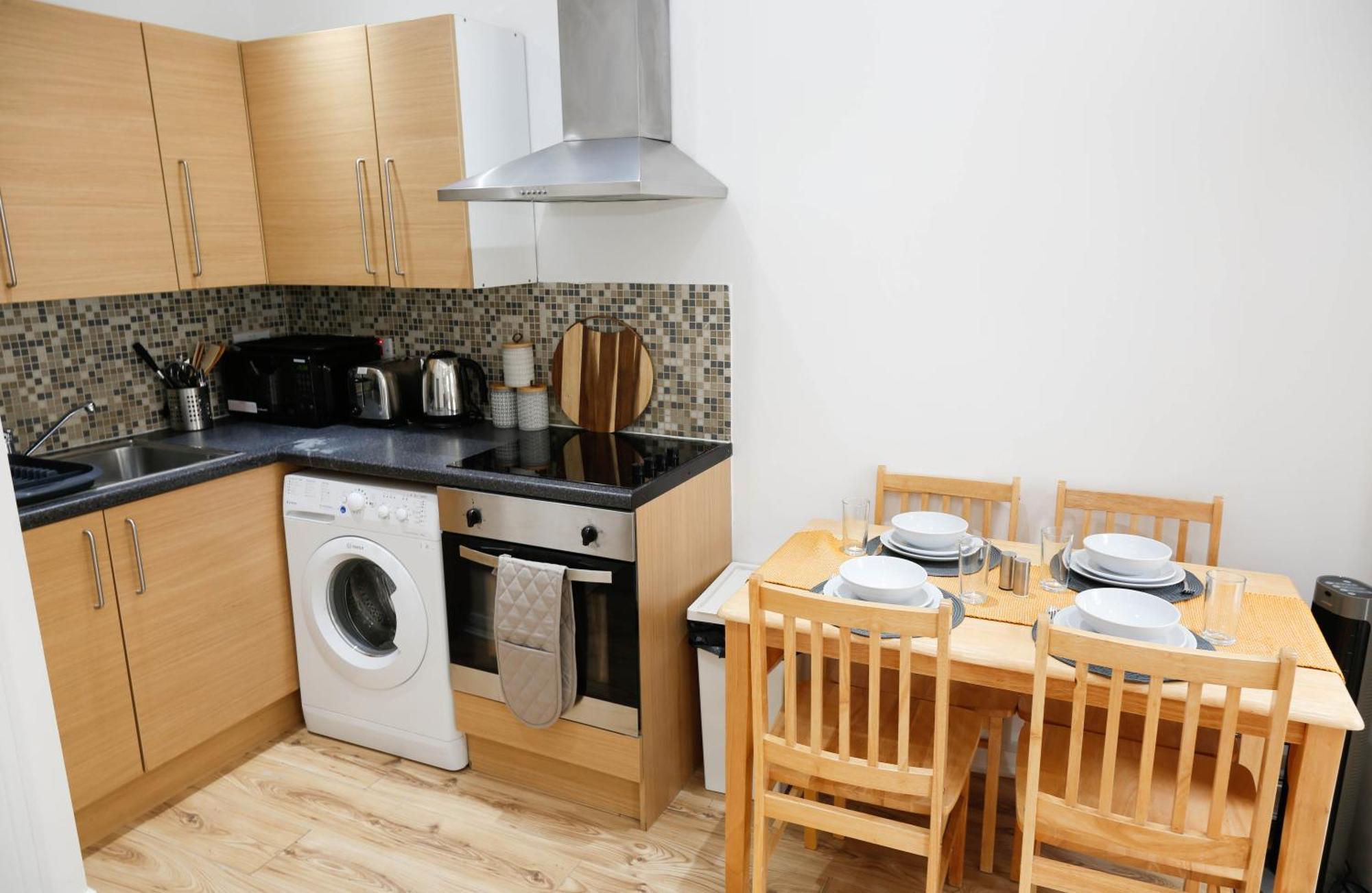 New Luxury Apartments In Central London Next To Shops, Cafes, Bars & Metro מראה חיצוני תמונה