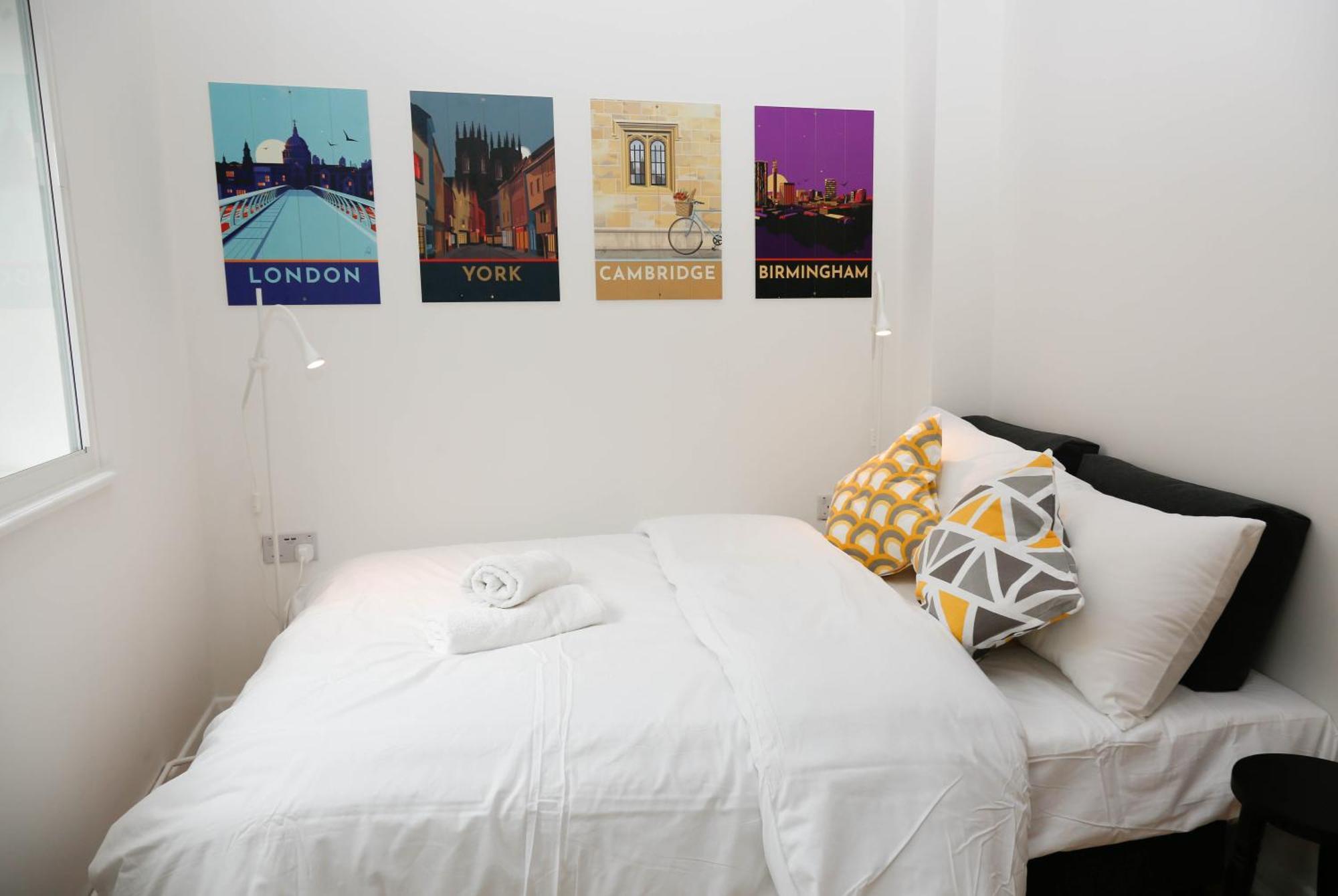 New Luxury Apartments In Central London Next To Shops, Cafes, Bars & Metro מראה חיצוני תמונה