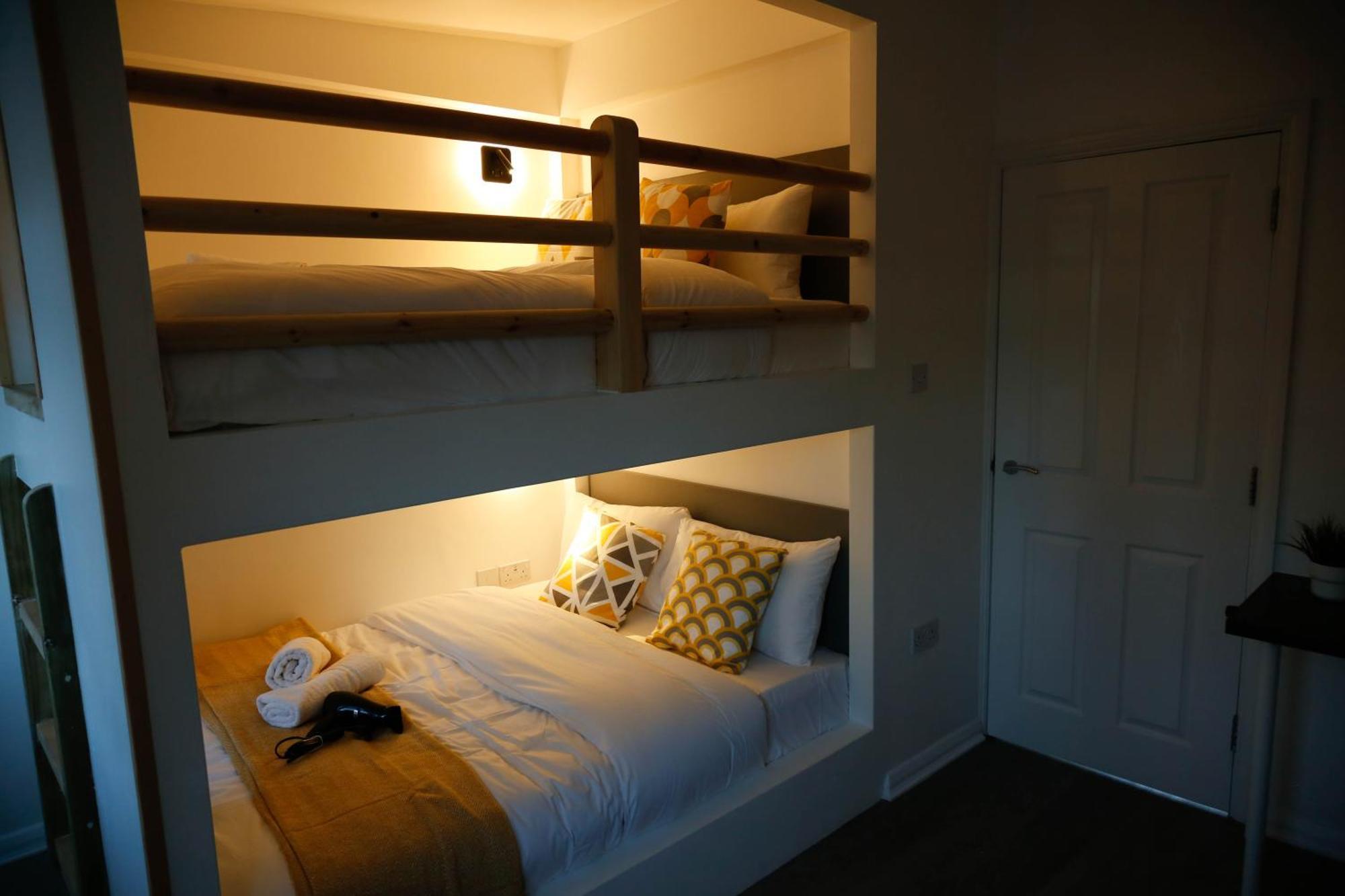 New Luxury Apartments In Central London Next To Shops, Cafes, Bars & Metro מראה חיצוני תמונה