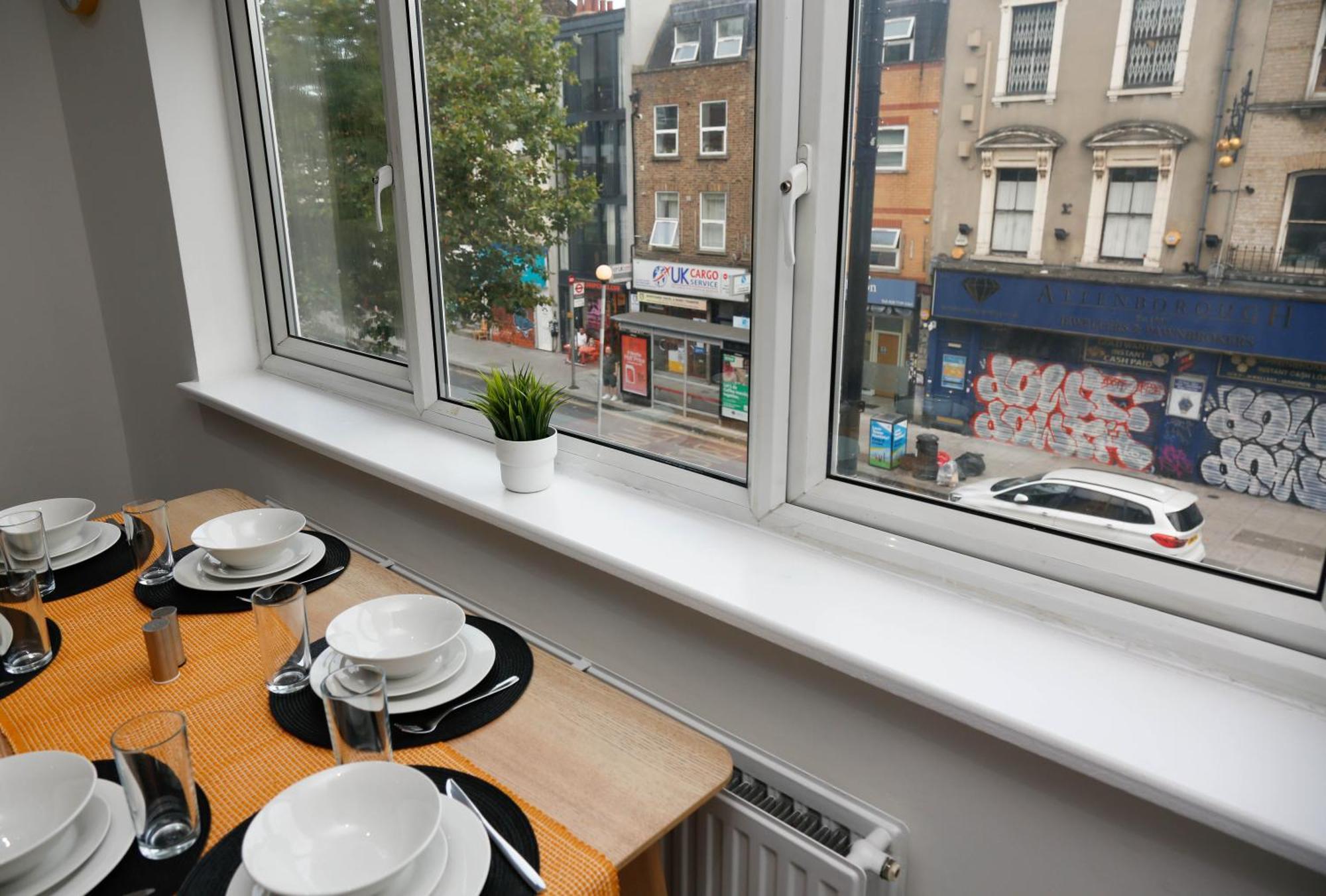 New Luxury Apartments In Central London Next To Shops, Cafes, Bars & Metro מראה חיצוני תמונה